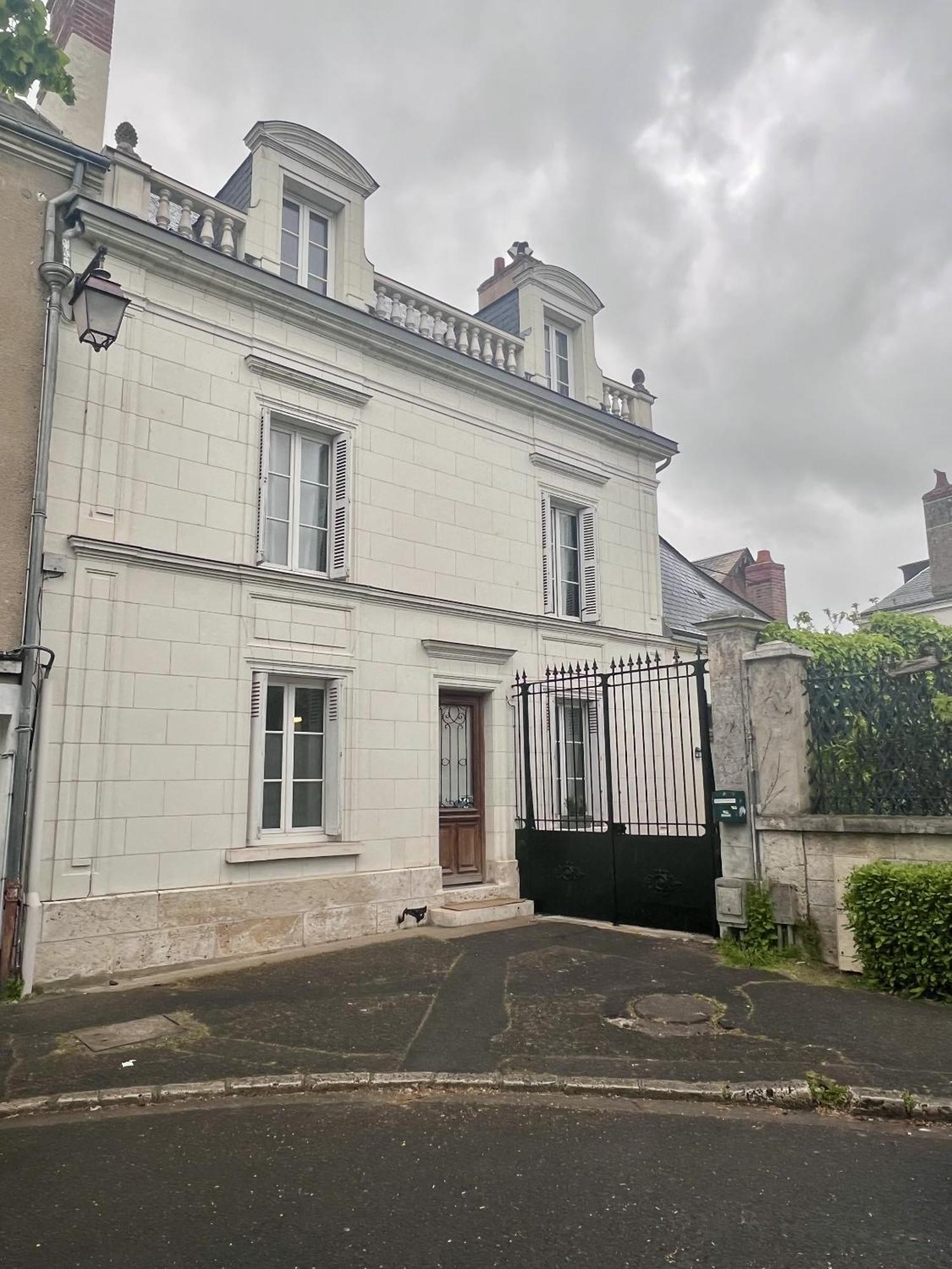 Maison Pol Amboise Exteriör bild